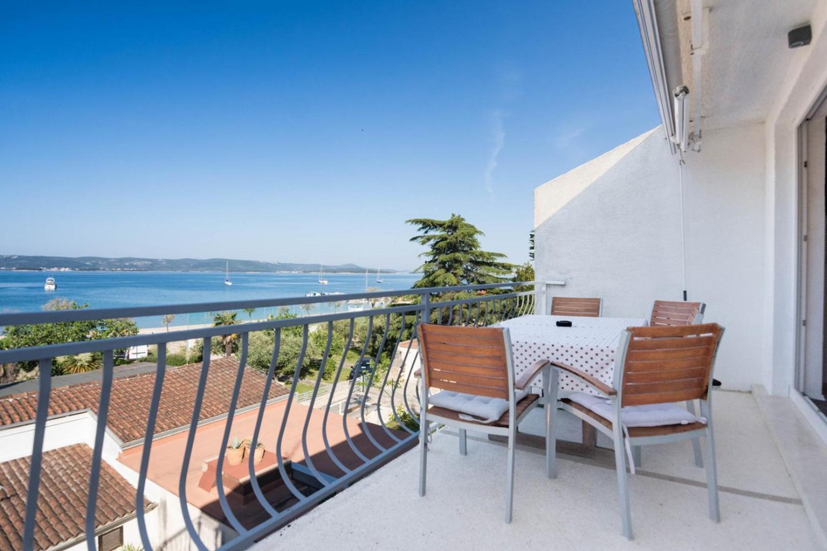 Apartment Rajna Биоград-на-Мору Экстерьер фото